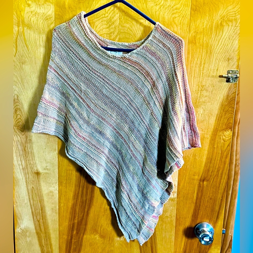 Women’s Pull Over Shawl